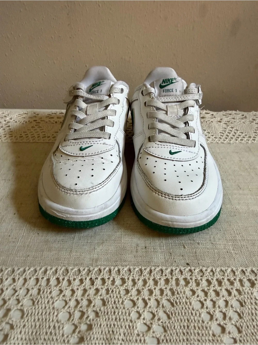 Nike low top